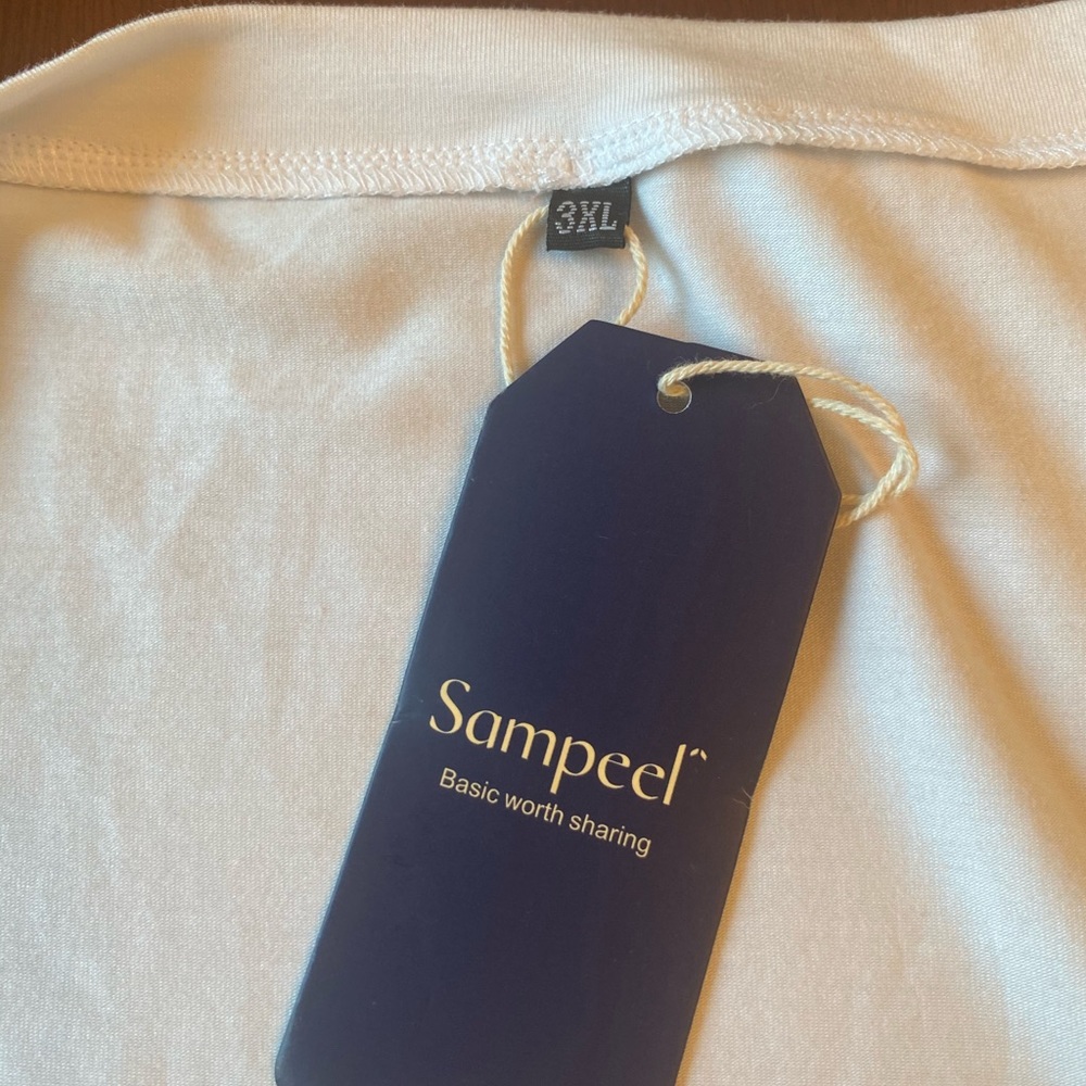NWT Sampeel basic worth sharing tee bundle - Picture 6 of 6